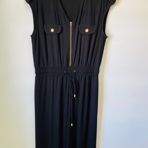 Jumpsuit - Picture 2 of 7